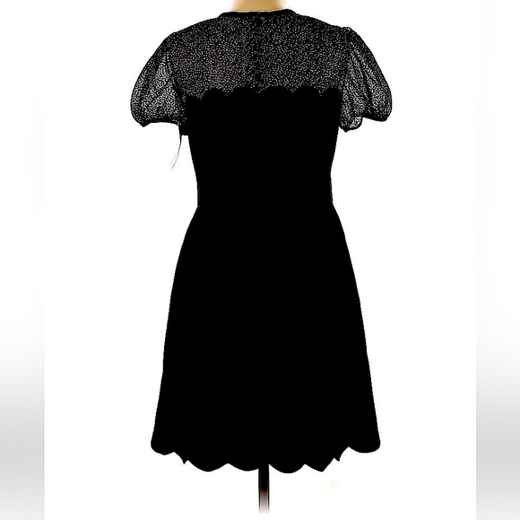 LBD DRESS - Picture 2 of 4